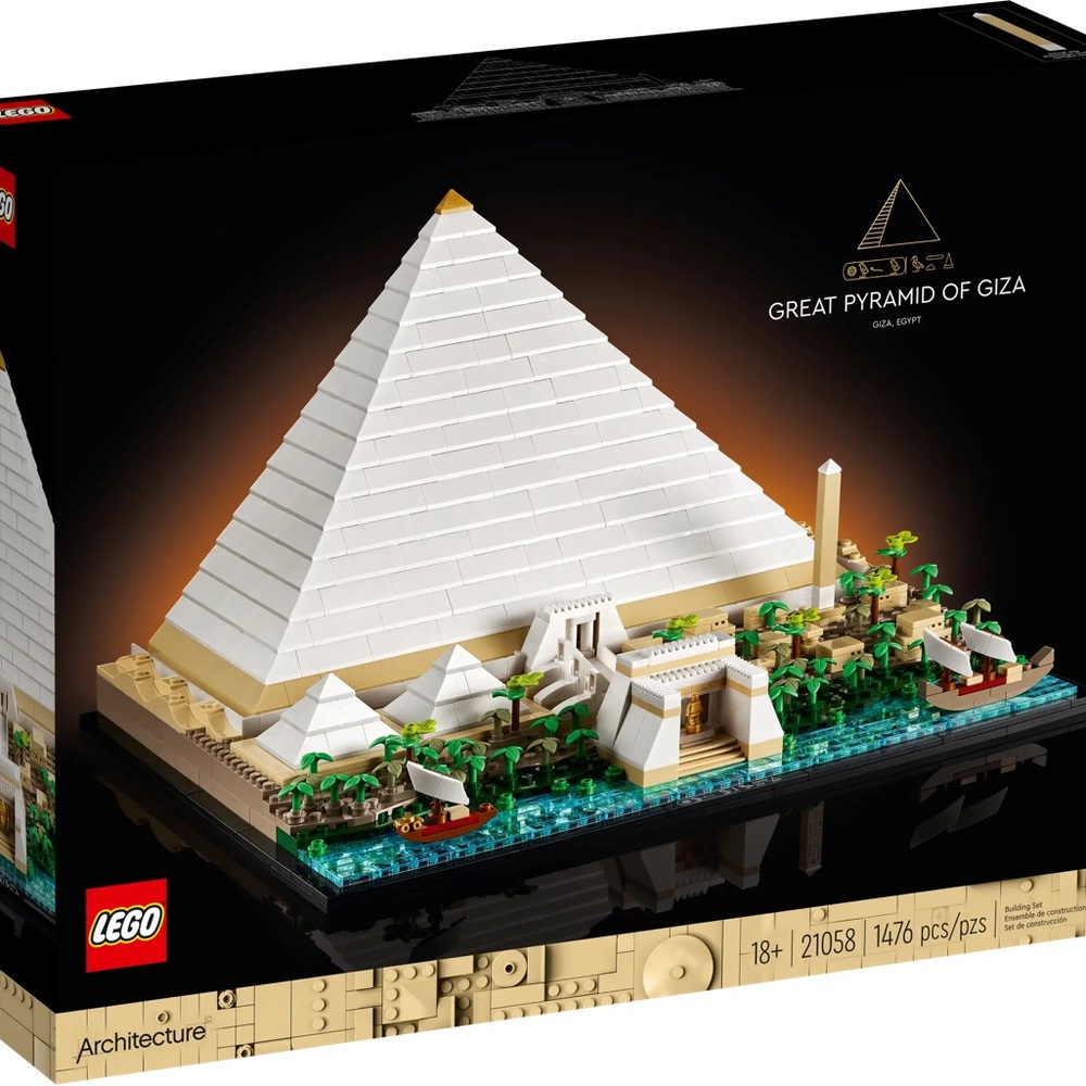 LEGO Architecture Great Pyramid of Giza Set with White and Tan Bricks